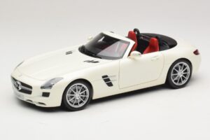 Mercedes SLS AMG Ρόουντστερ Mystic White II Minichamps 1:18 B66960079 Μέταλλο