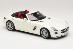 Mercedes SLS AMG Ρόουντστερ Mystic White II Minichamps 1:18 B66960079 Μέταλλο - εικόνα 8 από 9