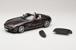 Mercedes SLS AMG Sepang Brown Minichamps 1:18 B66960080 Μέταλλο - εικόνα 3 από 9
