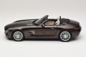 Mercedes SLS AMG Sepang Brown Minichamps 1:18 B66960080 Μέταλλο - εικόνα 5 από 9
