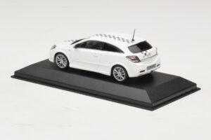 Opel Astra H OPC Nurburgring Edition Λευκό Minichamps 1:43 ASTRA005 Μέταλλο - εικόνα 3 από 4