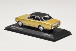 Opel Commodore A Χρυσό Μεταλλικό Minichamps 1:43 430046165 Μέταλλο - εικόνα 3 από 4
