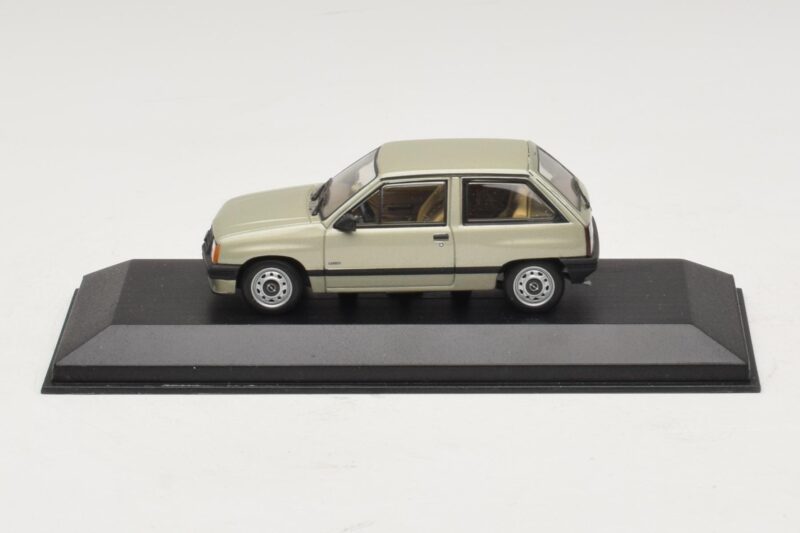 Opel Corsa A Ανοιχτό Πράσινο Μεταλλικό Minichamps 1:43 CORSA001 Μέταλλο