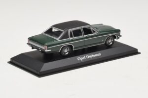 Opel Diplomat B Σκούρο Πράσινο Maxichamps 1:43 940046070 Μέταλλο - εικόνα 2 από 4