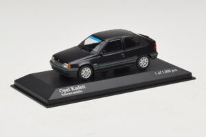 Opel Kadett E Black Metallic Minichamps 1:43 400045901 Μέταλλο - εικόνα 2 από 4