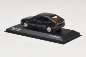 Opel Kadett E Black Metallic Minichamps 1:43 400045901 Μέταλλο - εικόνα 3 από 4