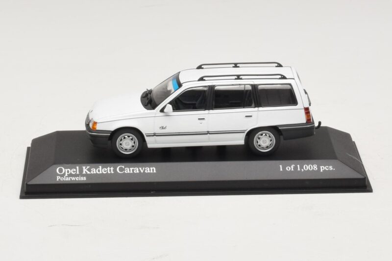 Opel Kadett E Caravan Λευκό Minichamps 1:43 400045911 Μέταλλο