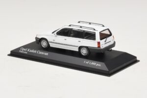 Opel Kadett E Caravan Λευκό Minichamps 1:43 400045911 Μέταλλο - εικόνα 3 από 4