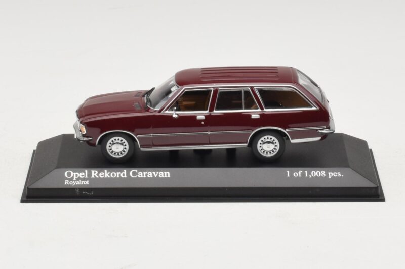 Opel Rekord D Caravan Κόκκινο Minichamps 1:43 Opel Rekord D Caravan Κόκκινο Minichamps 1:43 400044012 Μέταλλο
