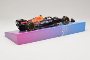 Oracle Red Bull Racing RB18 #11 S. Perez Miami GP 2022 Minichamps 1:18 113220511 Μέταλλο - εικόνα 3 από 7