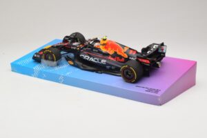 Oracle Red Bull Racing RB18 #11 S. Perez Miami GP 2022 Minichamps 1:18 113220511 Μέταλλο - εικόνα 5 από 7