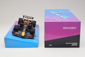 Oracle Red Bull Racing RB18 #11 S. Perez Miami GP 2022 Minichamps 1:18 113220511 Μέταλλο - εικόνα 6 από 7