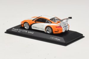 Porsche 911 997 GT3 R Hybrid Presentation 2010 Minichamps 1:43 410108900 Μέταλλο - εικόνα 3 από 4