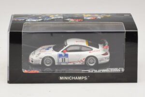 Porsche 911 997 GT3 RS #11 24 Hours Nurburgring 2010 Minichamps 1:43 437106711 Μέταλλο - εικόνα 4 από 5