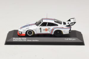 Porsche 935 Martini Racing #1 R. Stommelen / M. Schurti Winner Dijon 6 Hours 1976 Minichamps 1:43 400766311 Μέταλλο