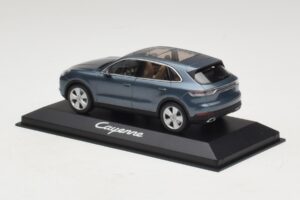 Porsche Cayenne E3 Blue Metallic Minichamps 1:43 WAP0203110J Μέταλλο - εικόνα 3 από 4
