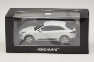 Porsche Macan 95B Λευκό Minichamps 1:43 410062601 Μέταλλο - εικόνα 4 από 4