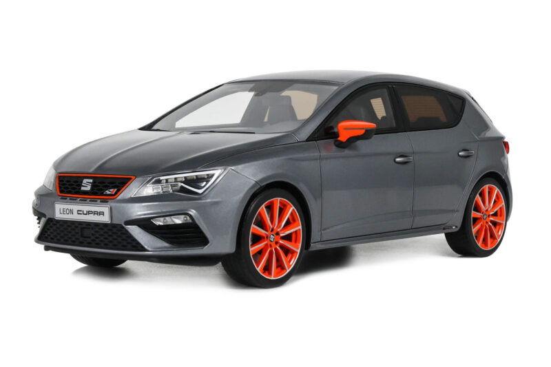 SEAT Leon Cupra Mk3 Performance Pack Monsoon Grey Otto 1:18 SEAT Leon Cupra Mk3 Performance Pack Monsoon Grey Otto 1:18 OT1306 Ρητίνη