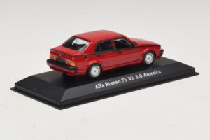 Alfa Romeo 75 V6 3.0 America Κόκκινο Maxichamps 1:43 940120461 Μέταλλο - εικόνα 2 από 5
