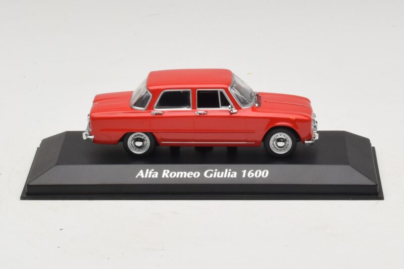 Alfa Romeo Giulia 1600 Κόκκινο Maxichamps 1:43 940120901 Μέταλλο