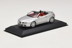 Alfa Romeo Giulia Spider Ασημί Minichamps 1:43 400120731 Μέταλλο - εικόνα 2 από 5
