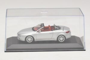 Alfa Romeo Giulia Spider Ασημί Minichamps 1:43 400120731 Μέταλλο - εικόνα 4 από 5