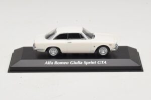 Alfa Romeo Giulia Sprint GTA Λευκό Maxichamps 1:43 940120441 Μέταλλο