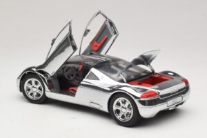 Audi Avus Quattro Chrome Silver Revell 1:18 08830 Μέταλλο - εικόνα 5 από 8