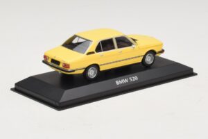 BMW 520 E12 Κίτρινο Maxichamps 1:43 940023001 Μέταλλο - εικόνα 2 από 5