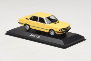 BMW 520 E12 Κίτρινο Maxichamps 1:43 940023001 Μέταλλο - εικόνα 3 από 5
