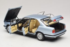 BMW 535i E34 Ανοιχτό Μπλε Μεταλλικό Minichamps 1:18 100024007 Μέταλλο - εικόνα 5 από 8