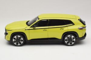 BMW XM G09 Κίτρινο Minichamps 1:18 110023302 Μέταλλο - εικόνα 4 από 8