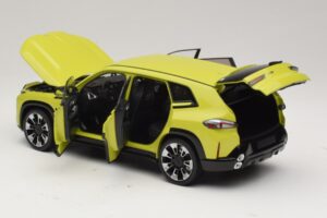 BMW XM G09 Κίτρινο Minichamps 1:18 110023302 Μέταλλο - εικόνα 5 από 8