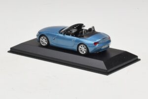 BMW Z4 E85 Γαλάζιο Μεταλλικό Κουτί Αντικατάστασης Minichamps 1:43 80420144054-R1 Μέταλλο - εικόνα 3 από 5