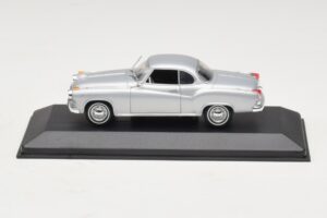 Borgward Isabella Κουπέ Ασημί Minichamps 1:43 400096031 Μέταλλο