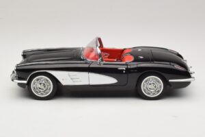 Chevrolet Corvette C1 Tuxedo Black AUTOart 1:18 71142 Μέταλλο - εικόνα 4 από 8