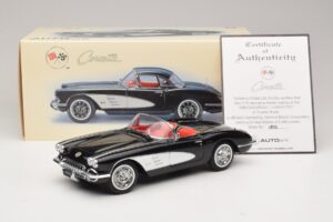 Chevrolet Corvette C1 Tuxedo Black AUTOart 1:18 71142 Μέταλλο - εικόνα 8 από 8