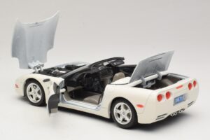 Chevrolet Corvette C5 Καμπριολέ Λευκό Bburago 1:18 3076-P1 Μέταλλο - εικόνα 5 από 8