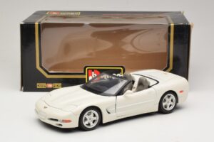 Chevrolet Corvette C5 Καμπριολέ Λευκό Bburago 1:18 3076-P1 Μέταλλο - εικόνα 8 από 8