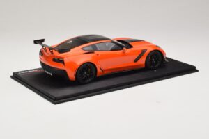 Chevrolet Corvette C7 ZR-1 High Voltage Tint TopSpeed 1:18 TS0147 Ρητίνη - εικόνα 2 από 6