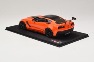 Chevrolet Corvette C7 ZR-1 High Voltage Tint TopSpeed 1:18 TS0147 Ρητίνη - εικόνα 5 από 6