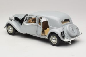 Citroen 15CV Six Γκρι Maisto 1:18 31837 Μέταλλο - εικόνα 5 από 8
