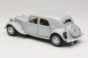 Citroen 15CV Six Γκρι Maisto 1:18 31837 Μέταλλο - εικόνα 7 από 8