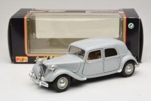Citroen 15CV Six Γκρι Maisto 1:18 31837 Μέταλλο - εικόνα 8 από 8