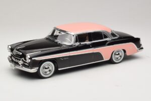 DeSoto Fireflite Sedan Μαύρο & Ροζ KK-Scale 1:18 KKDC181542 Μέταλλο