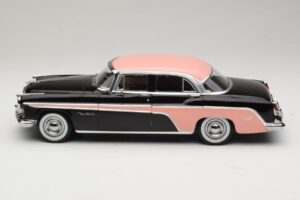 DeSoto Fireflite Sedan Μαύρο & Ροζ KK-Scale 1:18 KKDC181542 Μέταλλο - εικόνα 3 από 6