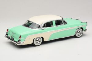 DeSoto Fireflite Sedan Ανοιχτό Πράσινο & Κρεμ KK-Scale 1:18 KKDC181543 Μέταλλο - εικόνα 2 από 6