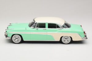 DeSoto Fireflite Sedan Ανοιχτό Πράσινο & Κρεμ KK-Scale 1:18 KKDC181543 Μέταλλο - εικόνα 3 από 6