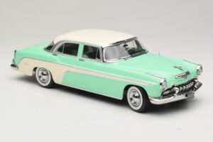 DeSoto Fireflite Sedan Ανοιχτό Πράσινο & Κρεμ KK-Scale 1:18 KKDC181543 Μέταλλο - εικόνα 4 από 6