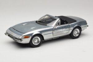 Ferrari 365 GTS Chrome Silver Hot Wheels 1:18 25738 Μέταλλο